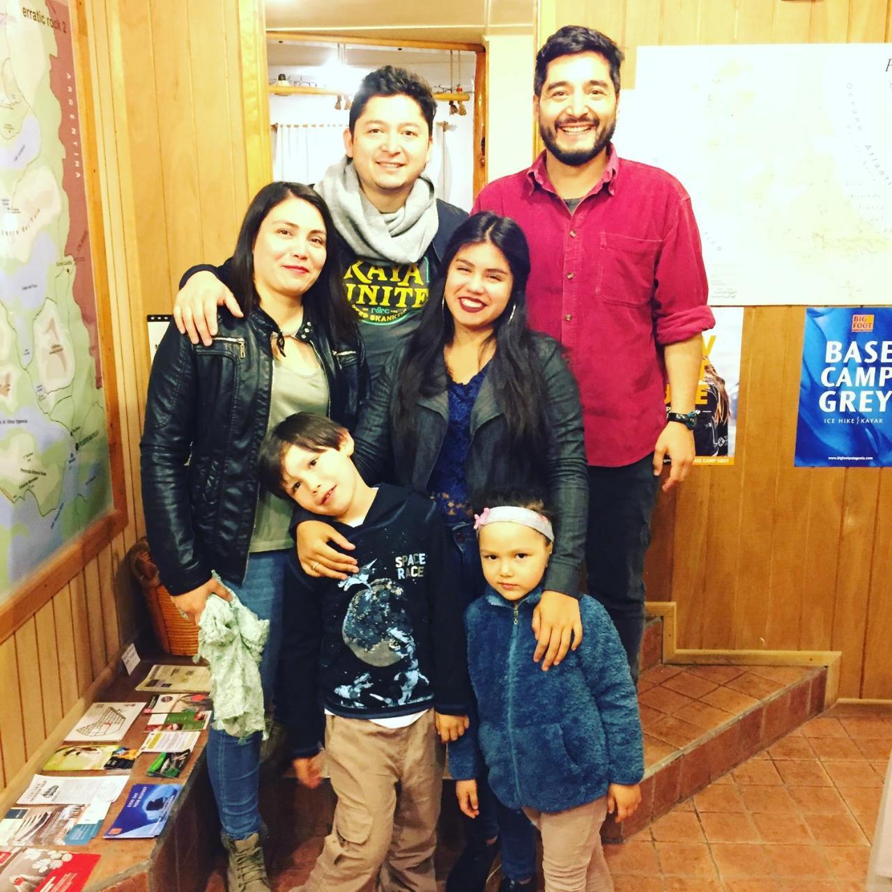 Big Bang Patagonia - Traveler Assistance Puerto Natales Exterior foto